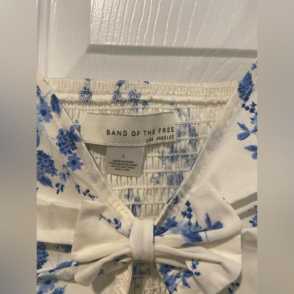 NWOT Band of the Free Size L Blue Floral Bows Cut Out Puff Peplum Crop Top - Picture 9 of 11